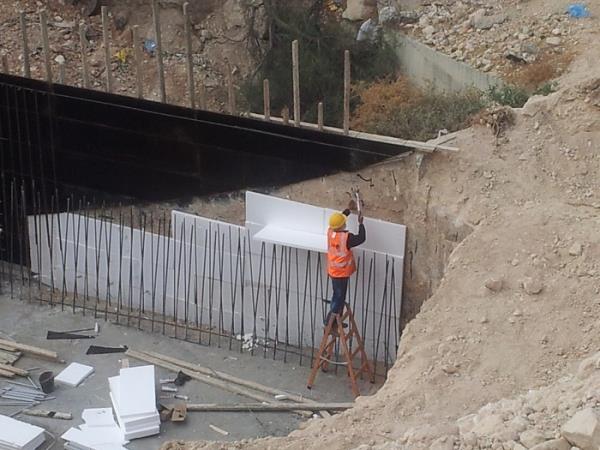 שיקום וחיזוק מדרון בגשר מחוז שי כביש 1