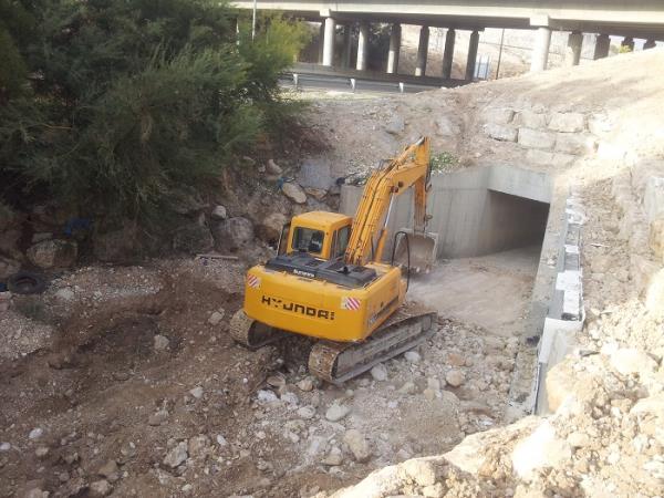 שיקום וחיזוק מדרון בגשר מחוז שי כביש 1