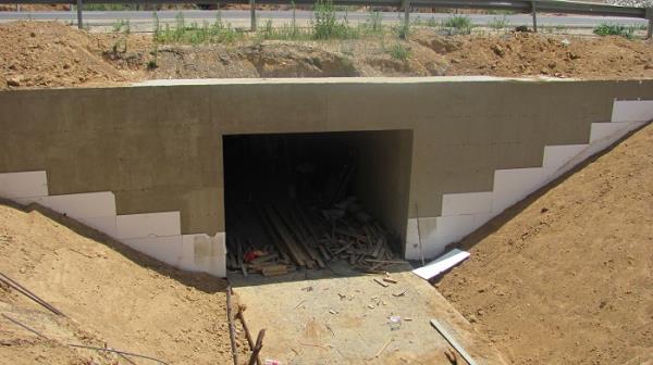 שיקום וחיזוק מעביר מים בכביש 242 - כיסופים