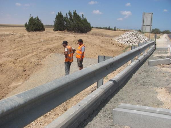 שיקום וחיזוק מעביר מים בכביש 242 - כיסופים